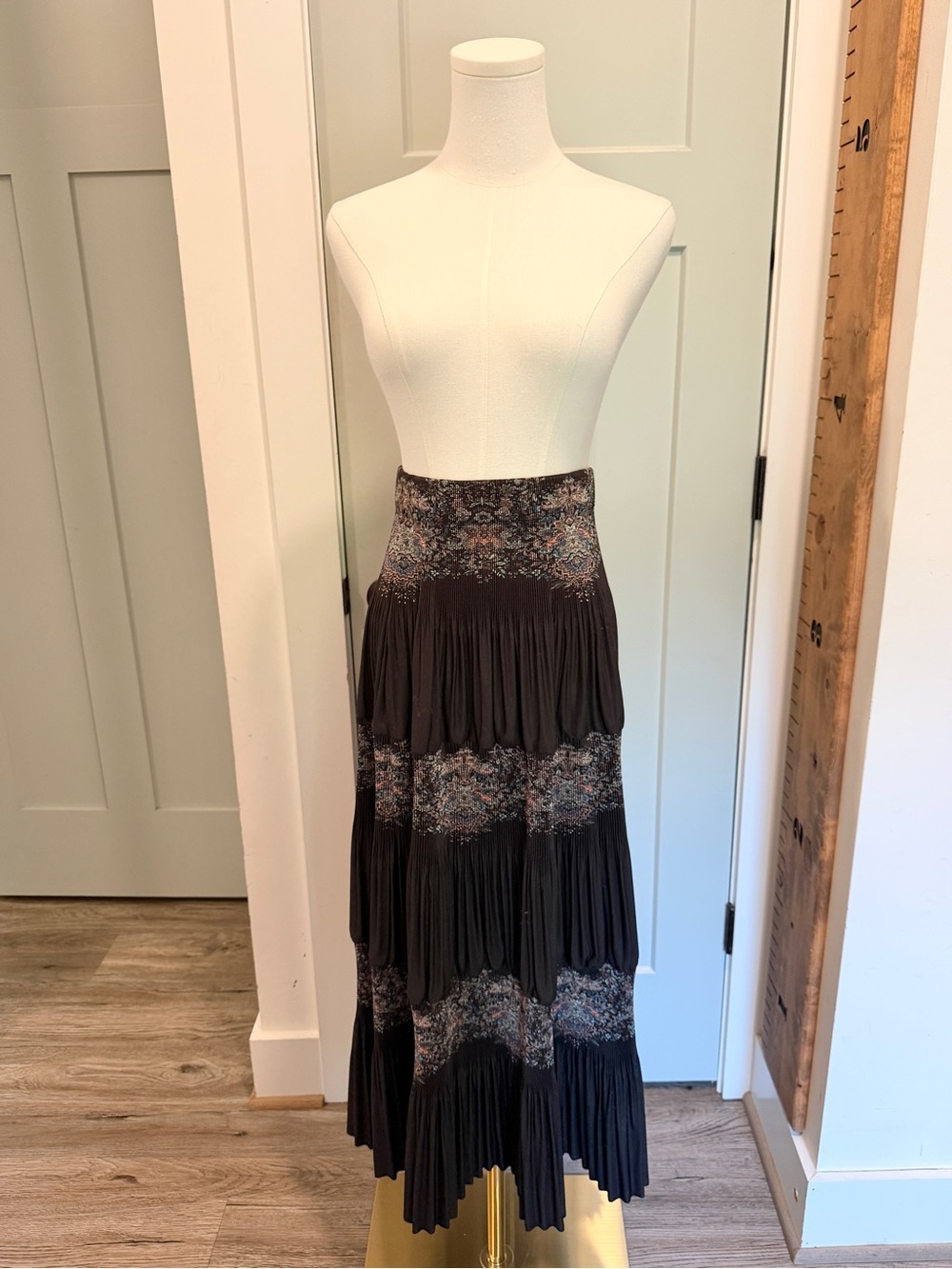 Current Air Maxi Skirt Micro Pleated Dark Fairycore Romantic Large
